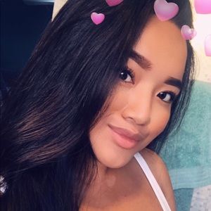 Meet your Posher, Regina grace